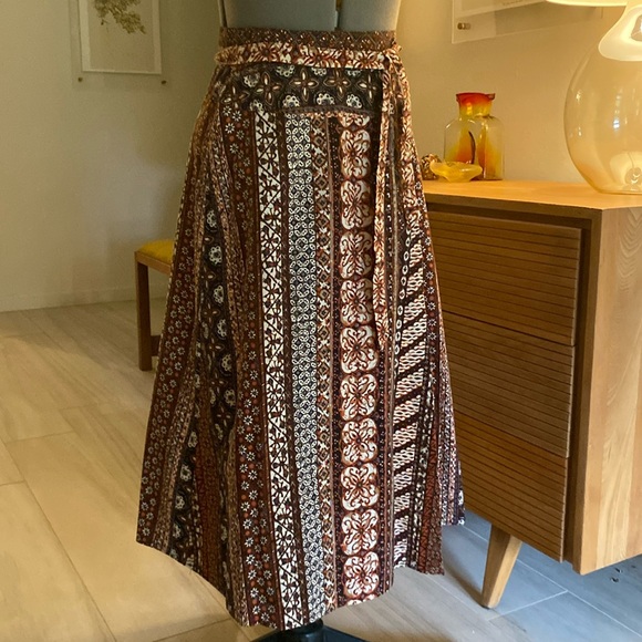 Vintage skirt - Picture 1 of 4